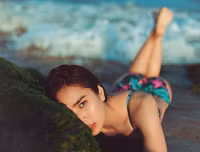 Chán dịu dàng nền nã, Á hậu Bella Mai diện bikini khoe body bốc lửa