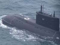 [ẢNH] Nếu Nga không chặn tàu ngầm hạt nhân Anh chất đầy Tomahawk, Syria sẽ thảm khốc hơn nhiều?