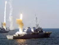 [ẢNH] Mỹ dừng tàu ngầm tấn công mang 154 Tomahawk vào phút chót, nếu không Syria sẽ cực kỳ tàn khốc