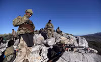 [ẢNH] Thổ Nhĩ Kỳ có thể đưa quân vào Idlib để ngăn bước tiến của Quân đội Syria?
