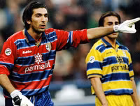 Gianluigi Buffon - ảo vọng buồn của một thủ thành huyền thoại