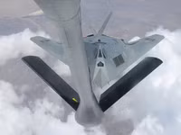 [ẢNH] Mỹ khôi phục tiêm kích tàng hình F-117 để trưng bày, hay âm thầm tái sử dụng?