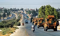 [ẢNH] Đoàn xe Thổ Nhĩ Kỳ lại bị tấn công ở miền Nam Idlib gây thiệt hại nặng