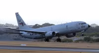[ẢNH] Phớt lờ cảnh báo của Nga, trinh sát cơ P-8A Poseidon Mỹ lâm vòng nguy hiểm