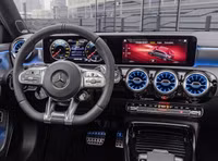 [ẢNH] Mercedes-AMG A35 sedan: Nhỏ gọn nhưng vẫn đẳng cấp