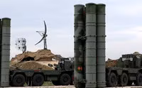 [ẢNH] Vì sao tổ hợp phòng không S-400 Nga triển khai tại Syria bất ngờ bị ngừng hoạt động?