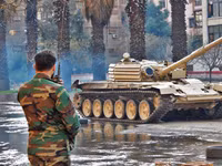[ẢNH] Những chiếc xe tăng T-72 được 