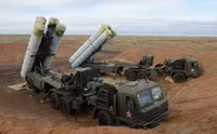 [ẢNH] Nga đã âm thầm hoàn tất việc cung cấp tên lửa phòng không S-300 cho Syria?