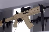 Nga ra mắt siêu súng Kalashnikov MA thay thế cho súng tiểu liên cực nhanh AKS-74U