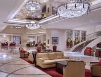 [ẢNH] Cận cảnh bên trong khách sạn St Regis, nơi lưu trú của ông Kim Jong-un
