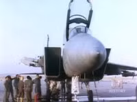 Kỳ tích: B-52 rụng đuôi, F-15 mất cánh vẫn trở về an toàn