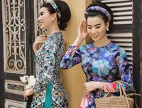 Cặp mẫu song sinh đất Bắc hoá thân thành 