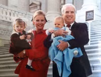 Cuộc đời Thượng nghị sĩ Mỹ John McCain - từ sỹ quan hải quân đến ứng viên Tổng thống