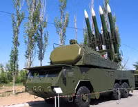 [ẢNH] Hiệu suất của ‘4 ngón tay thần chết’ Buk-M2E lấn át ‘quái thú’ Pantsir-S1 tại Syria