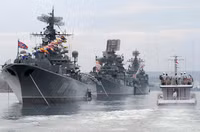 [ẢNH] Không phải 500 mà có tới 1000 tên lửa Tomahawk Mỹ hướng vào Syria sẵn sàng khai hỏa