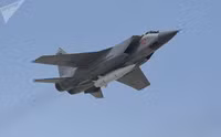 [ẢNH] Mỹ không lo ngại khi Nga định tích hợp tên lửa siêu thanh Kh-47M2 Kinzhal cho Il-76