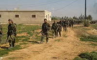 [ẢNH] IS chớp thời cơ tấn công dữ dội Nam Al Raqqa khi quân đội Syria mắc kẹt ở Idlib