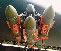 [ẢNH] Mỹ dùng siêu bom thông minh dẫn đường GPS JDAM tại chiến trường Syria
