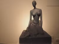 Khám phá tranh tượng Nude đầy ấn tượng ở Bảo tàng Mỹ thuật