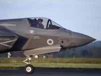 [ẢNH] Sự thực vụ ‘F-35 Anh không đánh chặn nổi Tu-160 Nga vì thiếu tốc độ’