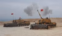 [ẢNH] Thổ Nhĩ Kỳ nã pháo dữ dội vào quân đội Syria, chấm dứt thỏa thuận ngừng bắn