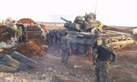 [ẢNH] Chưa kịp thị uy Thổ Nhĩ Kỳ, siêu tăng T-90A Syria đã bị phiến quân tóm sống