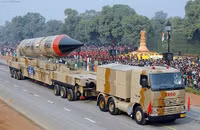 [ẢNH] Tên lửa hạt nhân Agni-IV Ấn Độ không những Pakistan mà cả Trung Quốc cũng lo ngại