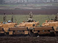 [ẢNH] Quân đội Syria - Thổ Nhĩ Kỳ giao tranh ác liệt, nguy cơ chiến tranh toàn diện