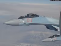 [ẢNH] Su-35 của không quân ĐNÁ phá thế trận muốn độc chiếm biển Đông