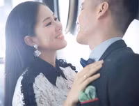 Lê Phương tiết lộ ảnh cưới với bạn trai kém tuổi