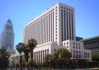 Em trai kẻ xả súng hàng loạt tại Los Angeles bị bắt