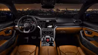 [ẢNH] Lamborghini Urus - Siêu SUV nhanh nhất hành tinh vừa về Việt Nam là của đại gia Minh 
