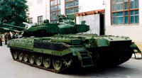 Xe tăng chiến đấu chủ lực có chức năng chở quân siêu độc đáo của Ukraine