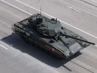 [ẢNH] Ukraine là nguyên nhân khiến siêu tăng T-14 Nga chưa thể sớm tung hoành trên chiến trường