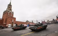 [ẢNH] Ukraine là nguyên nhân khiến siêu tăng T-14 Nga chưa thể sớm tung hoành trên chiến trường
