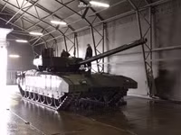 [ẢNH] Sự thật Ấn Độ mua 1700 xe tăng T-14 Armata và nỗi lo sợ của Trung Quốc