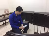 Đối tượng dâm ô trẻ em Cao Mạnh Hùng trước vành móng ngựa