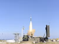 [ẢNH] S-400 của Nga có nguy cơ thua đau trước SAMP-T của Châu Âu