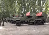 [ẢNH] Dân quân miền Đông dùng vũ khí mạnh sau bom hạt nhân đối đầu quân đội Ukraine