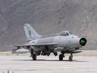 [ẢNH] MiG-21 Bison Ấn Độ khó có cửa thắng MiG-21 