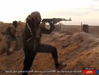 Mỹ hoảng hốt khi đồng minh SDF tại Syria liên tục thua, mất liền 5 căn cứ vào tay IS