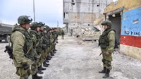 [ẢNH] Lính Nga thế chỗ quân Mỹ, chiếm lĩnh các căn cứ trọng điểm tại Syria