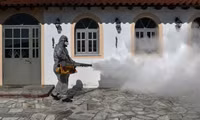 [ẢNH] Tổng thống Putin được bảo vệ đặc biệt 24/24 giờ trước dịch Covid-19