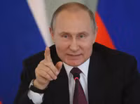 [ẢNH] Tổng thống Putin được bảo vệ đặc biệt 24/24 giờ trước dịch Covid-19