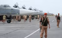 [ẢNH] Chuyên gia Nga: Mỹ có thể hủy diệt căn cứ Hmeimim bằng 300 tên lửa Tomahawk