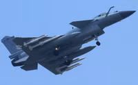 Tiêm kích J-10 sau nâng cấp có phải là đối thủ của F-16 Block 52 Plus?