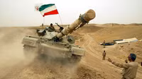 [ẢNH] Iran cho hàng chục xe tăng Chieftain do Anh sản xuất cùng khẹt lửa thị uy