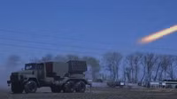 [ẢNH] Ly khai miền Đông dội bão lửa vào quân đội Ukraine bằng pháo phản lực siêu khủng