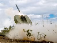 [ẢNH] Tình thế cấp bách, Syria huy động 'rồng lửa đa đầu' UR-77 để hủy diệt IS tại thủ đô Damascus