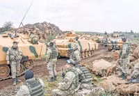 [ẢNH] Quân đội Syria - Thổ Nhĩ Kỳ giao tranh ác liệt, nguy cơ chiến tranh toàn diện
